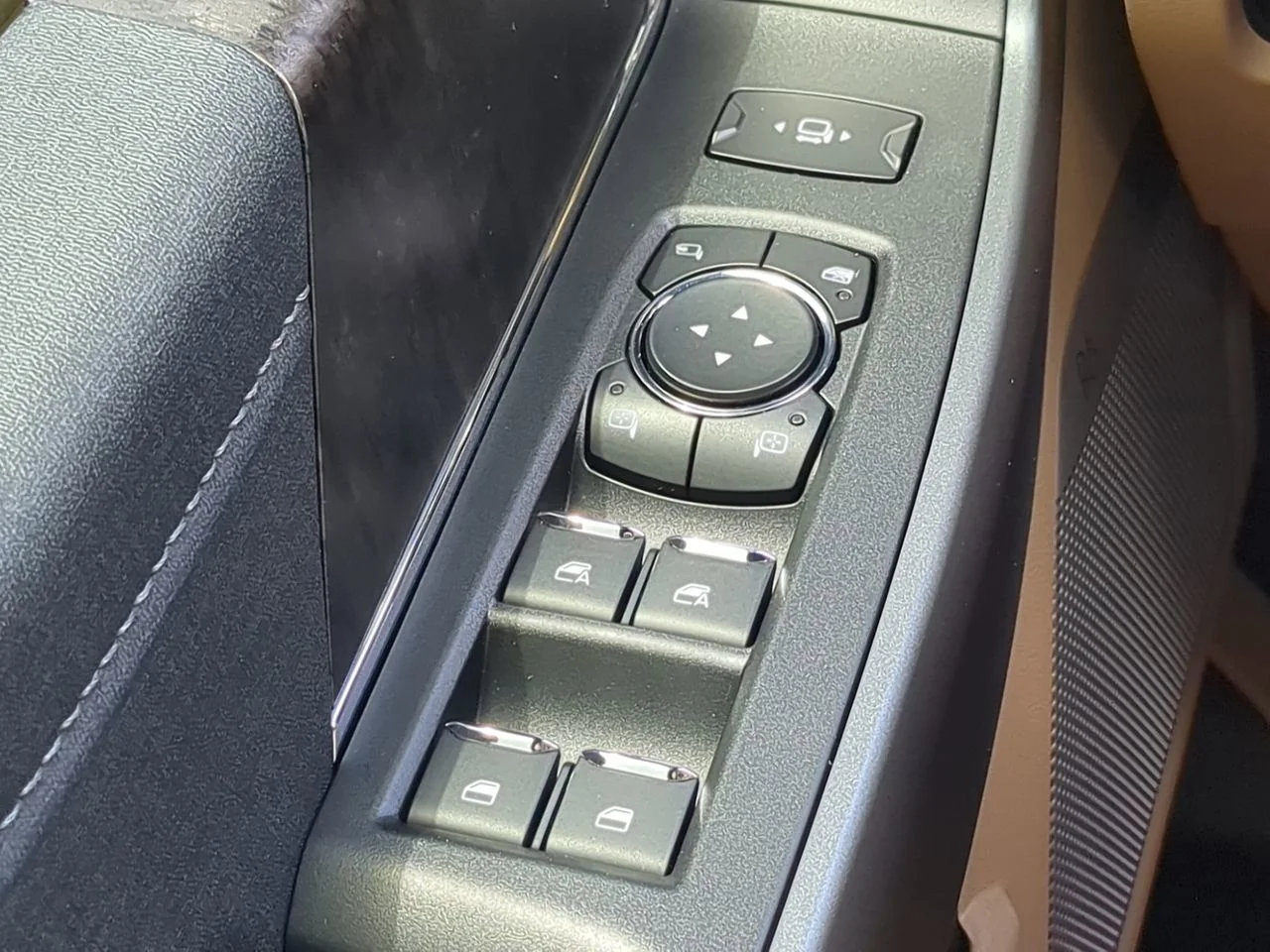2025 Ford F-350 Super Duty Lariat - Photo 25