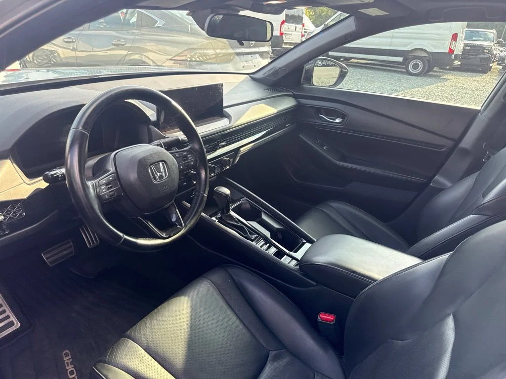 Used 2024 Silver Honda Sport-L image 3