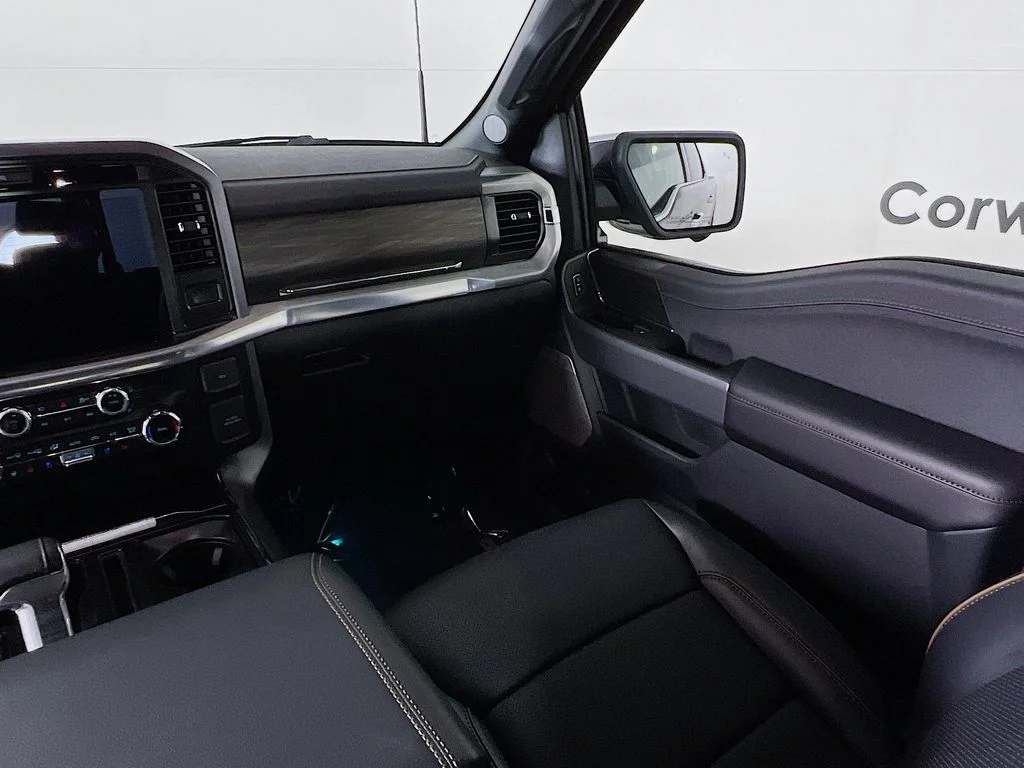New 2026 Carbonized Gray Metallic Ford Lariat image 27