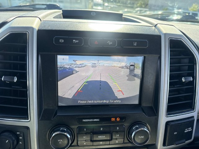 Used 2020 Black Metallic Ford Lariat image 24