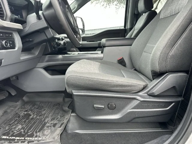 Used 2024 Silver Ford XLT image 13
