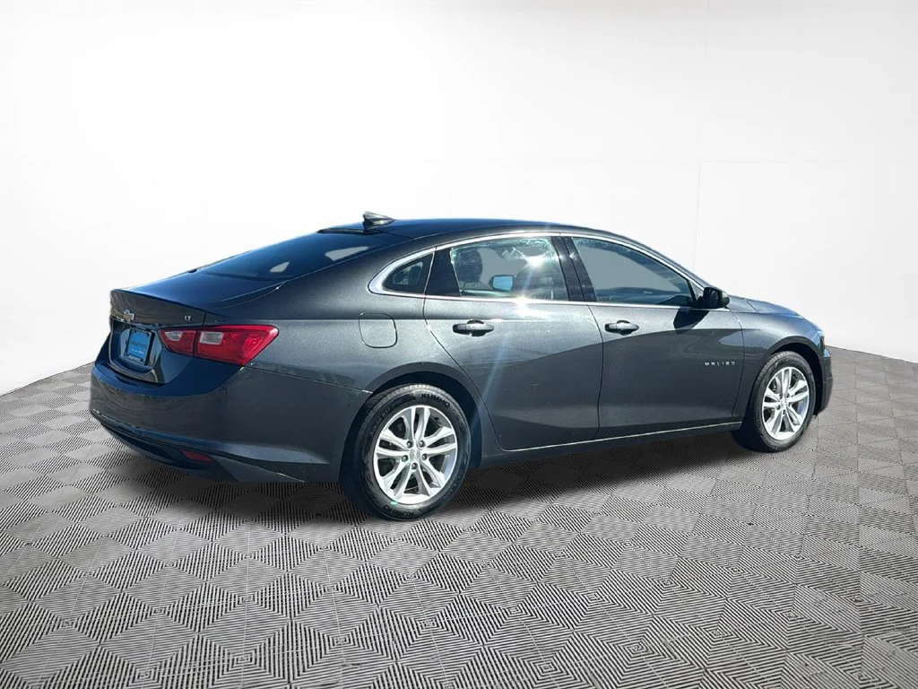 Used 2017 NIGHTFALL GRAY METALLIC Chevrolet LT image 9