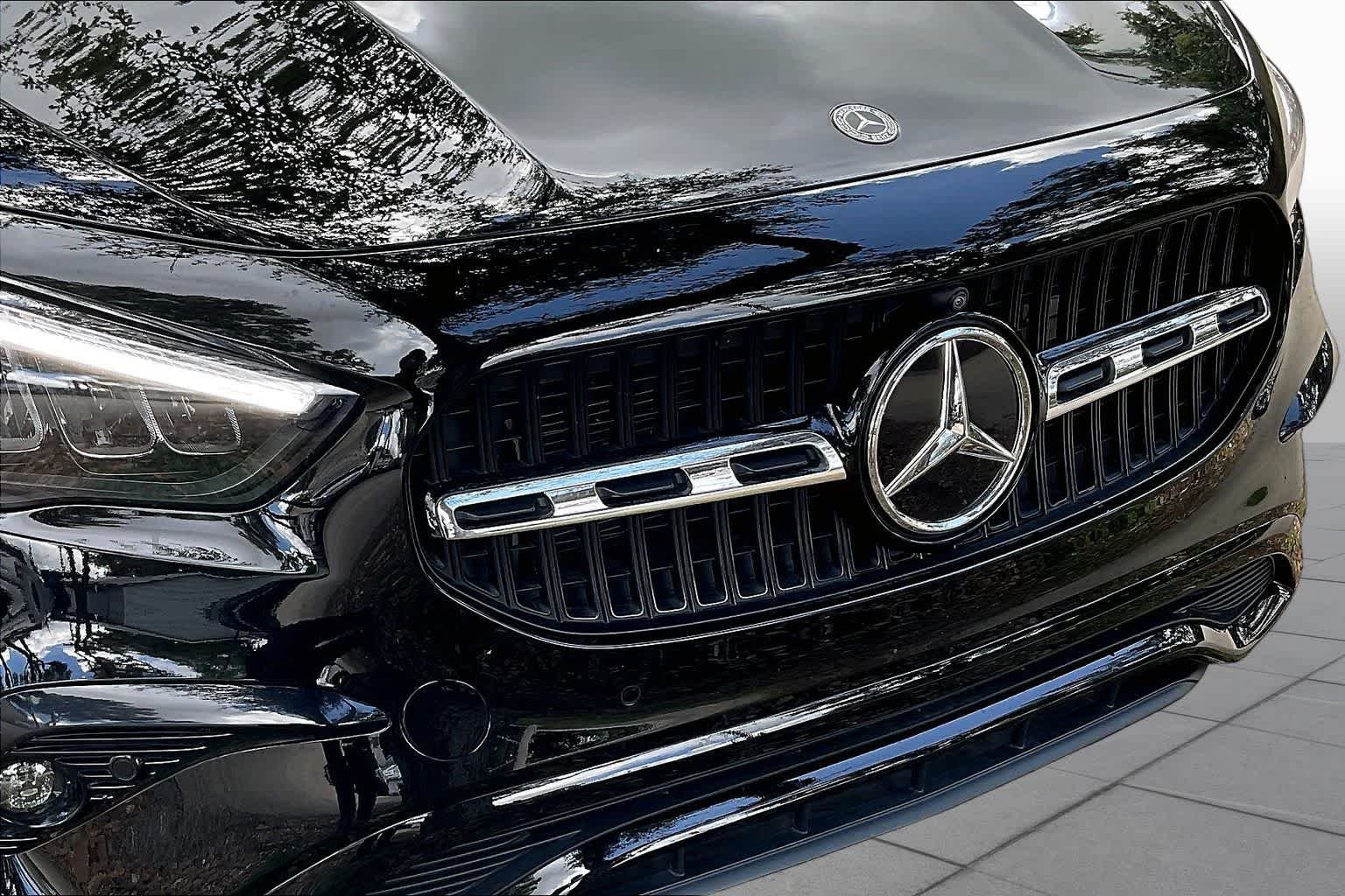 Certified Used 2026 Night Black Mercedes-Benz GLA 250 image 29