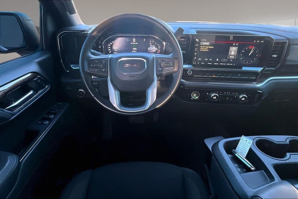 Used 2024 Black GMC Elevation image 5