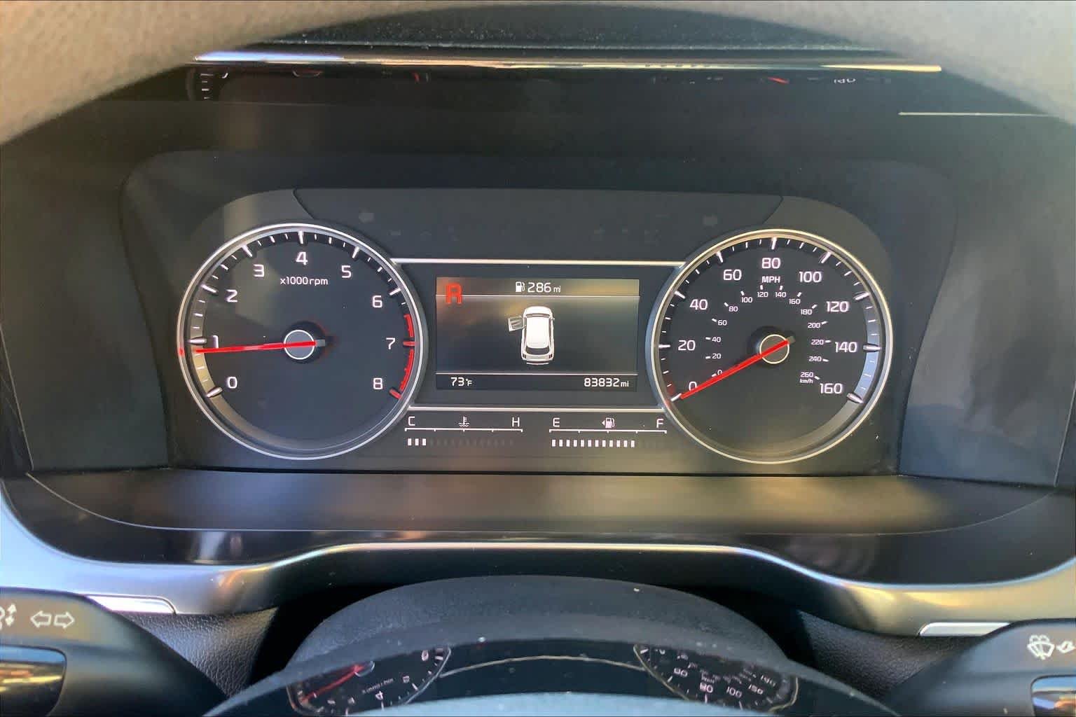 Used 2023 Glacial White Pearl Kia LX image 24
