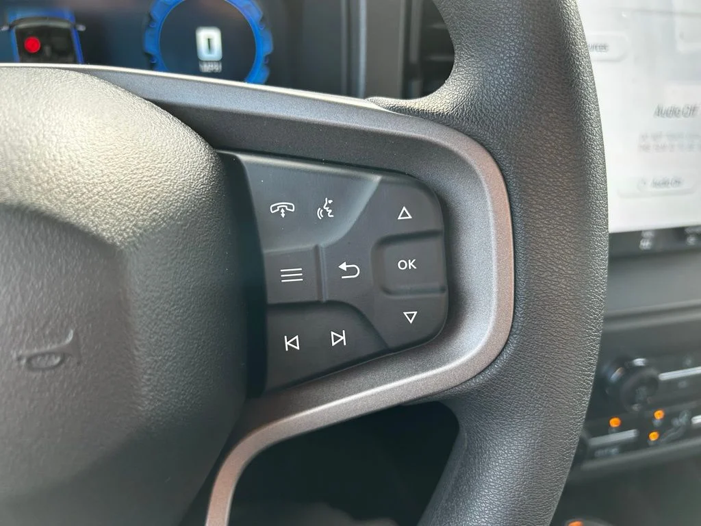 New 2026 Avalanche Ford Base image 13