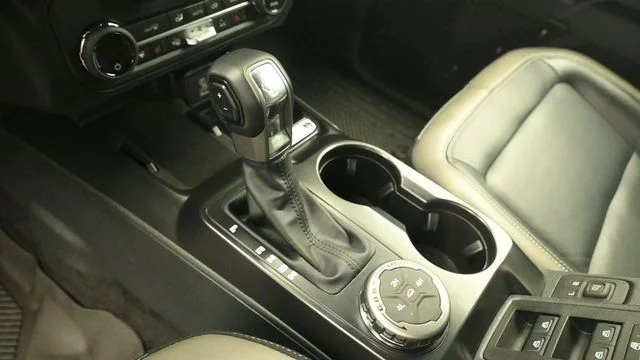 Certified Used 2025 Desert Sand Ford Outer Banks image 18