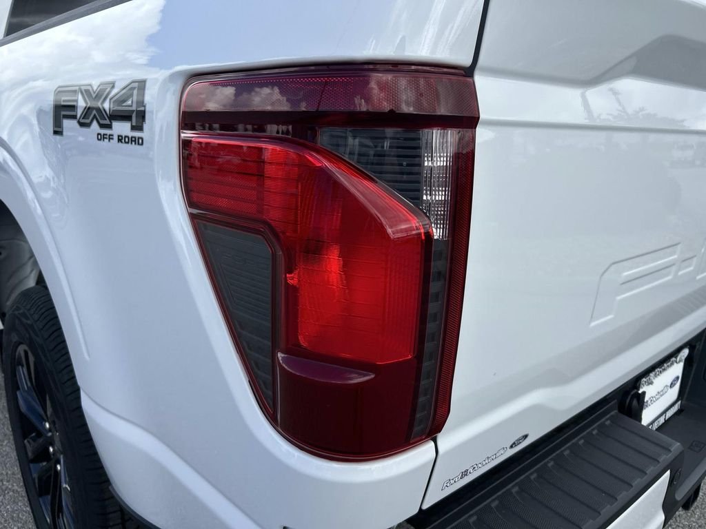 Certified Used 2026 Oxford White Ford XLT image 11