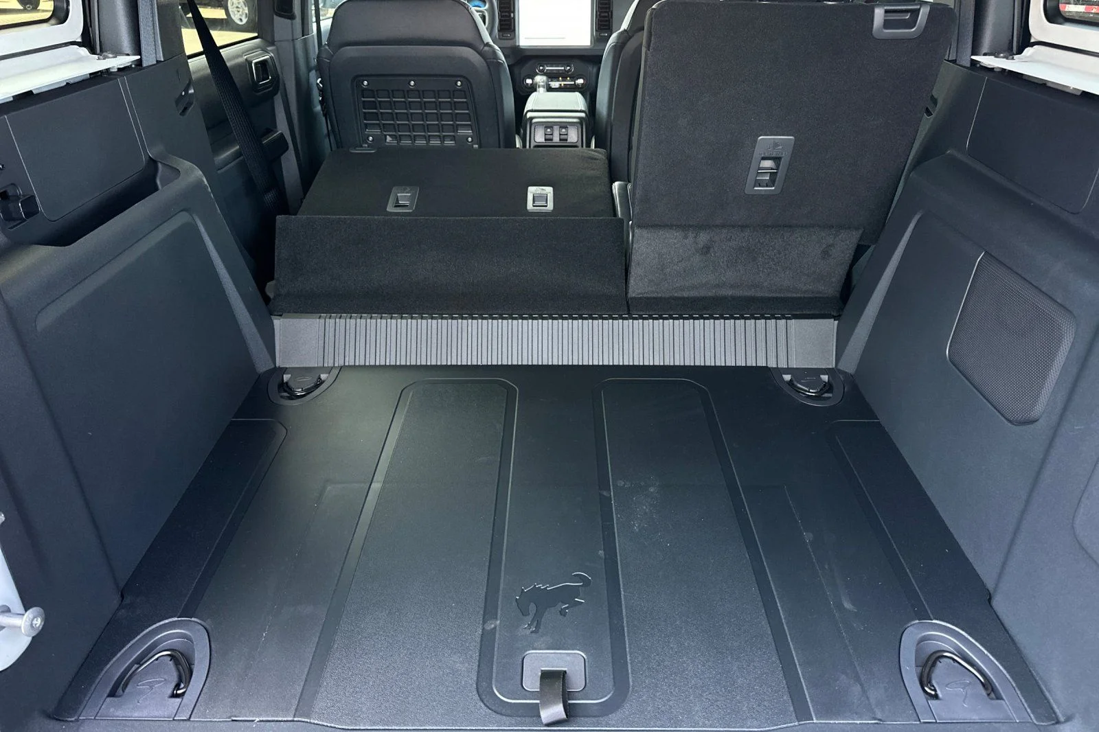 New 2026 Avalanche Gray Ford Badlands® image 14
