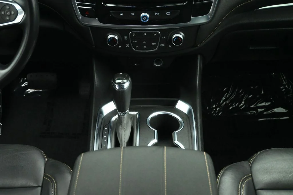 Used 2019 Gray Chevrolet 3LT image 36