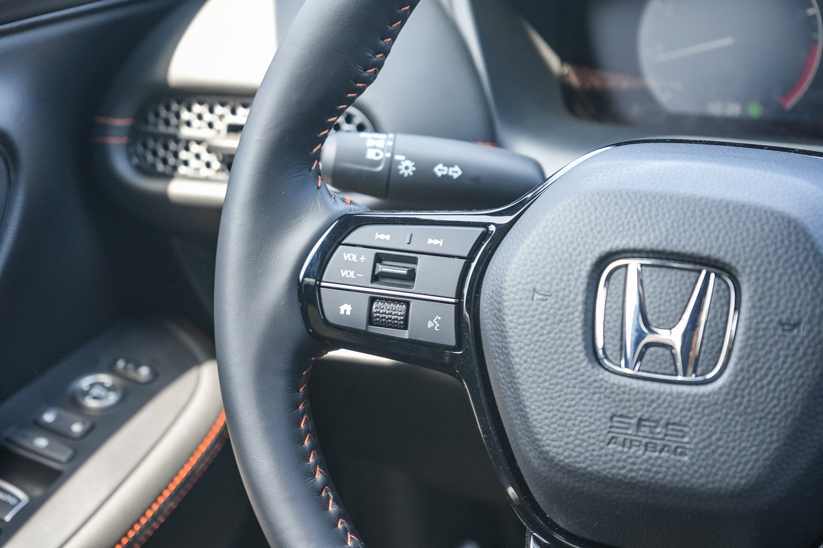 New 2027 Platinum White Pearl Honda Sport image 11