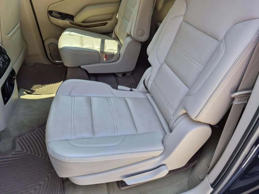 Used 2018 Blue GMC Denali image 32