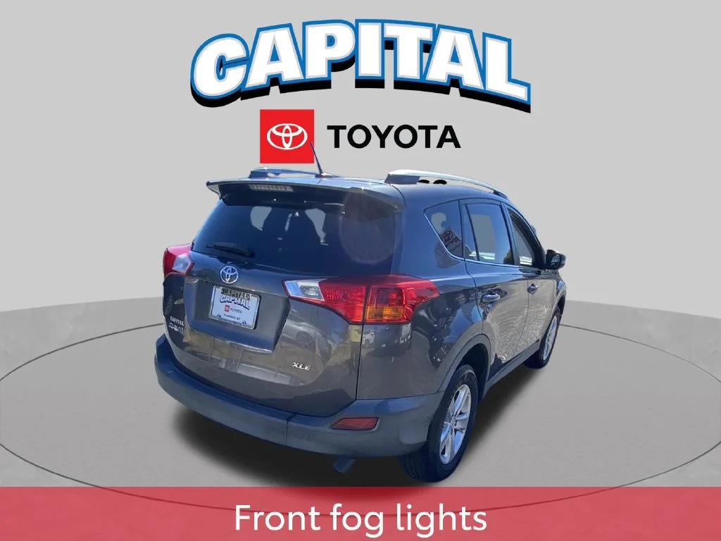 Used 2014 Gray Toyota XLE image 12