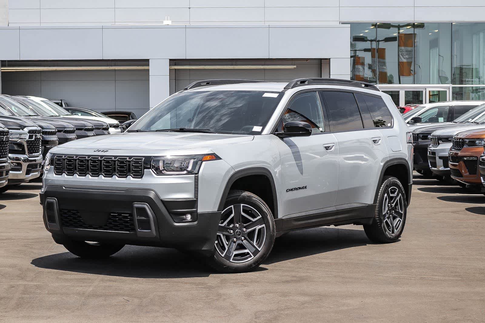 2026 Jeep Cherokee Laredo