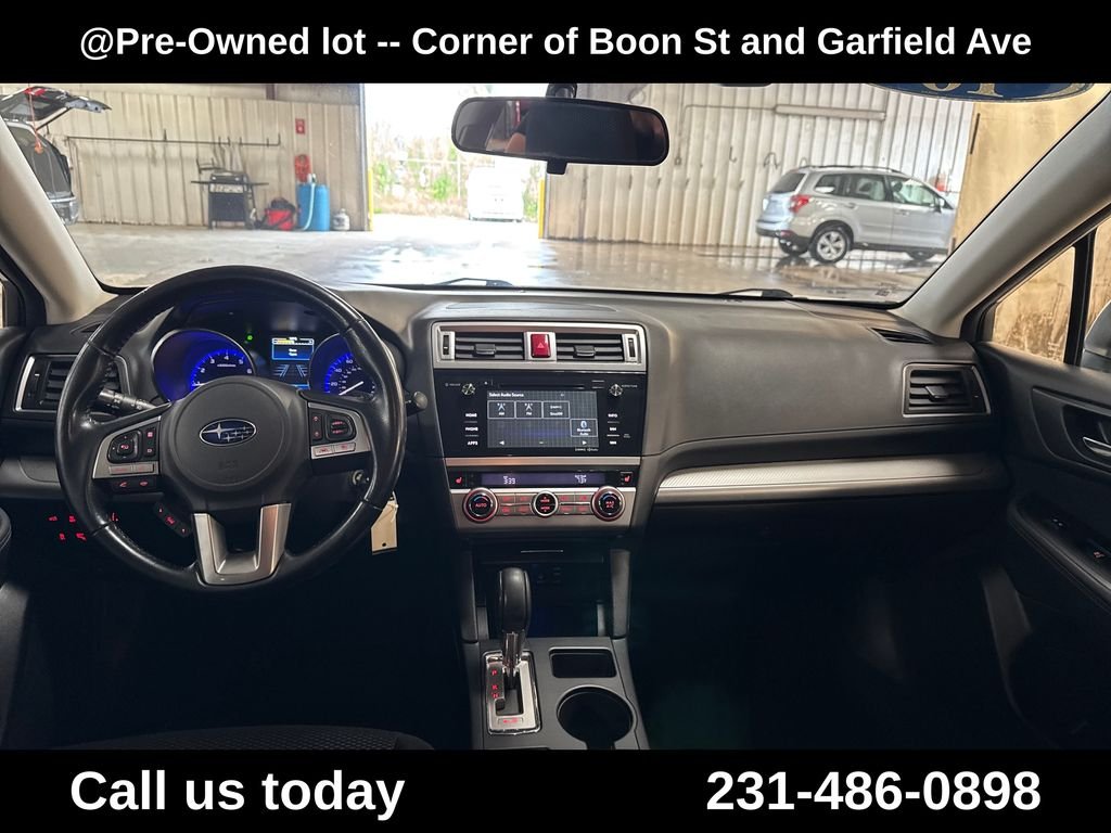Used 2016 White Subaru 2.5i Premium image 18