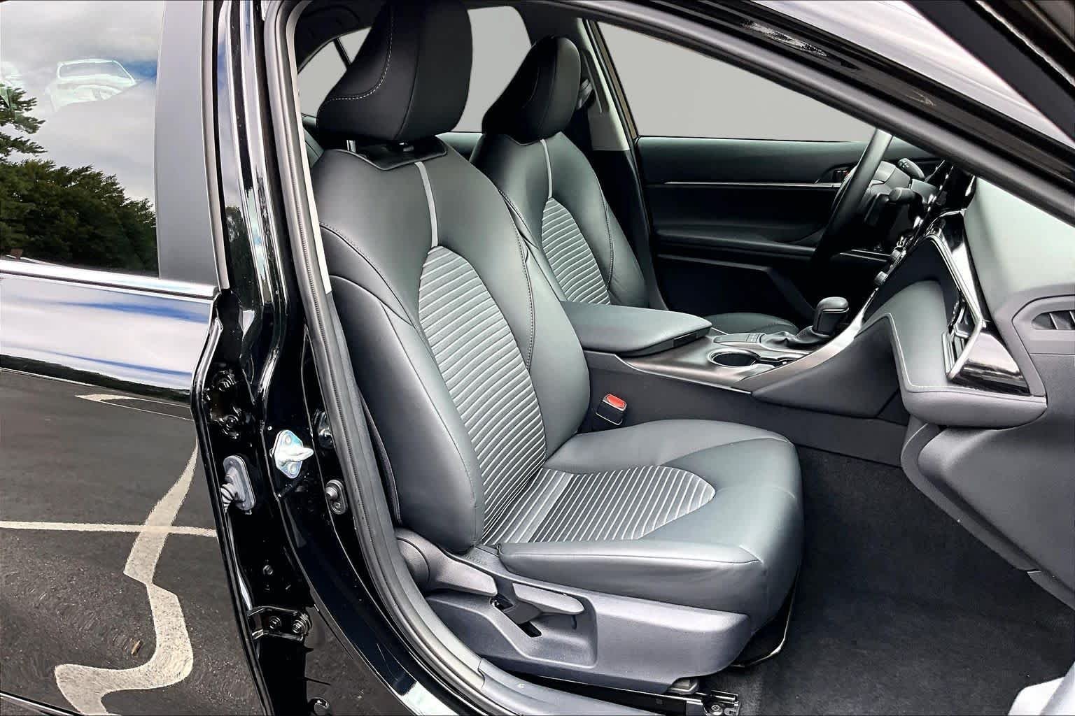 Used 2024 Midnight Black Metallic Toyota SE image 9