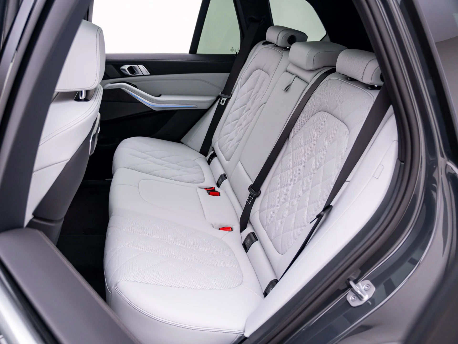 New 2026 Gray BMW xDrive50e image 18