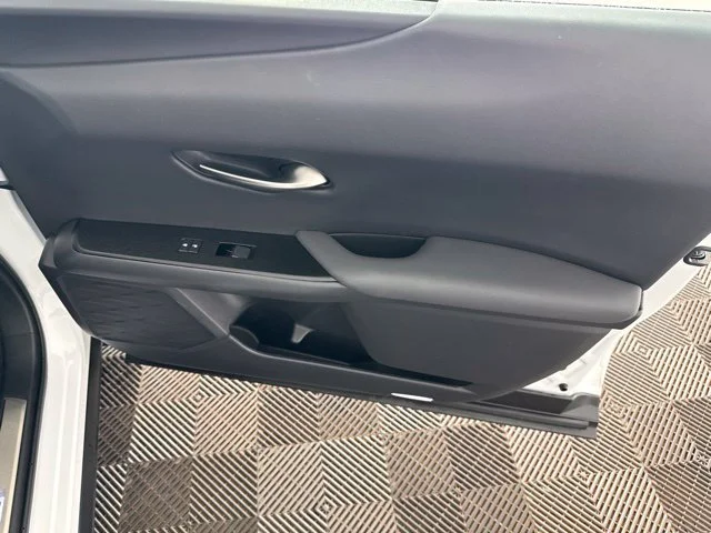 Used 2019 White Lexus 200 F SPORT image 25