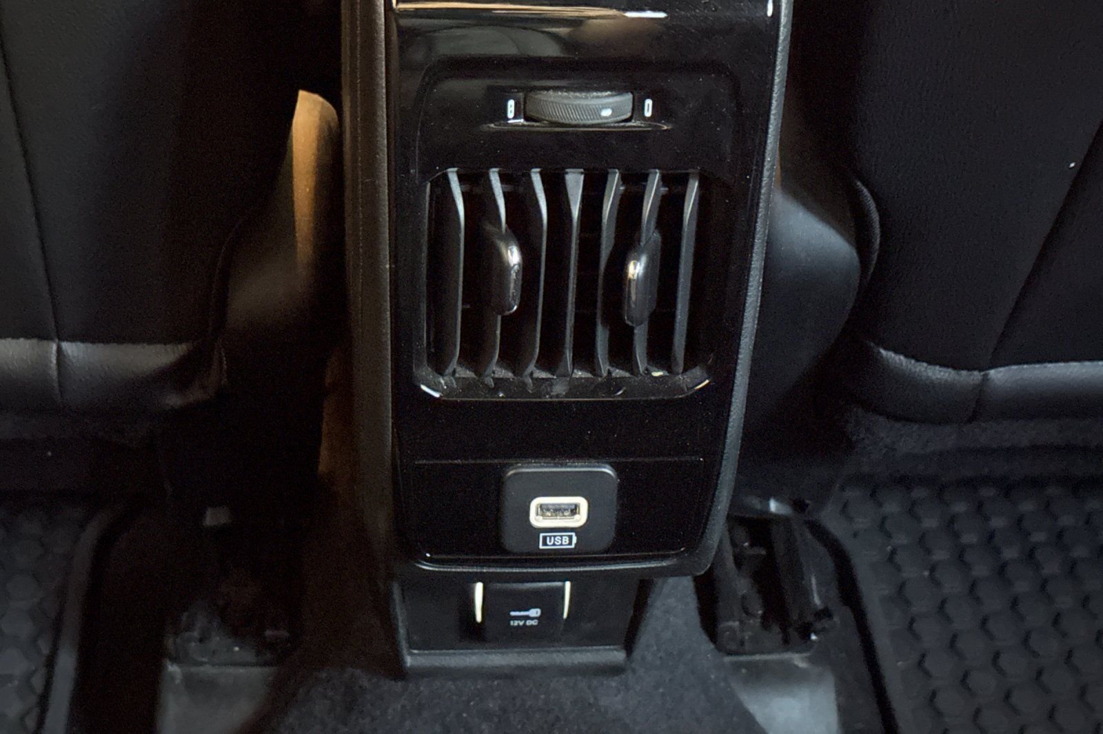 2025 Jeep Compass Trailhawk - Photo 17