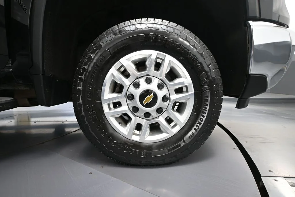 Certified Used 2025 Black Chevrolet LT image 17
