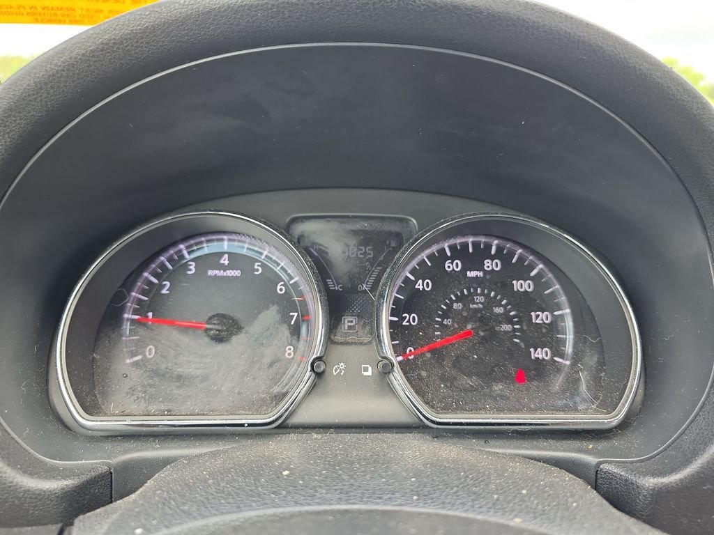 Used 2019 Gray Nissan 1.6 SV image 24