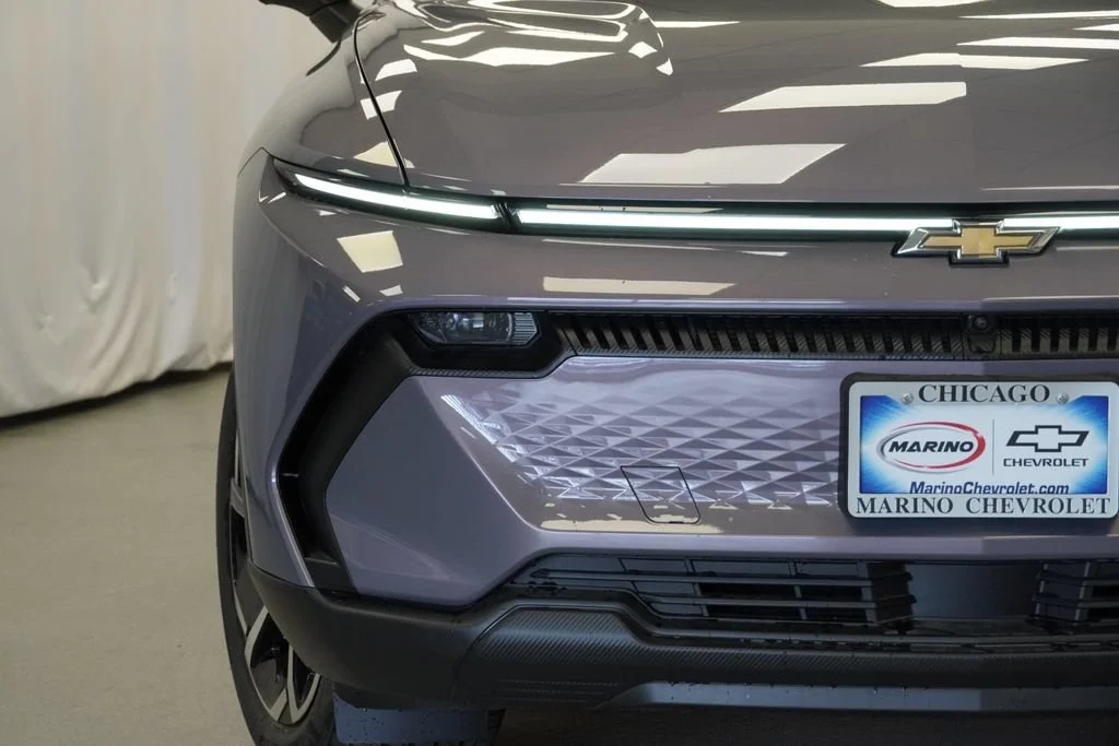 New 2026 Galaxy Gray Metallic Chevrolet LT image 31
