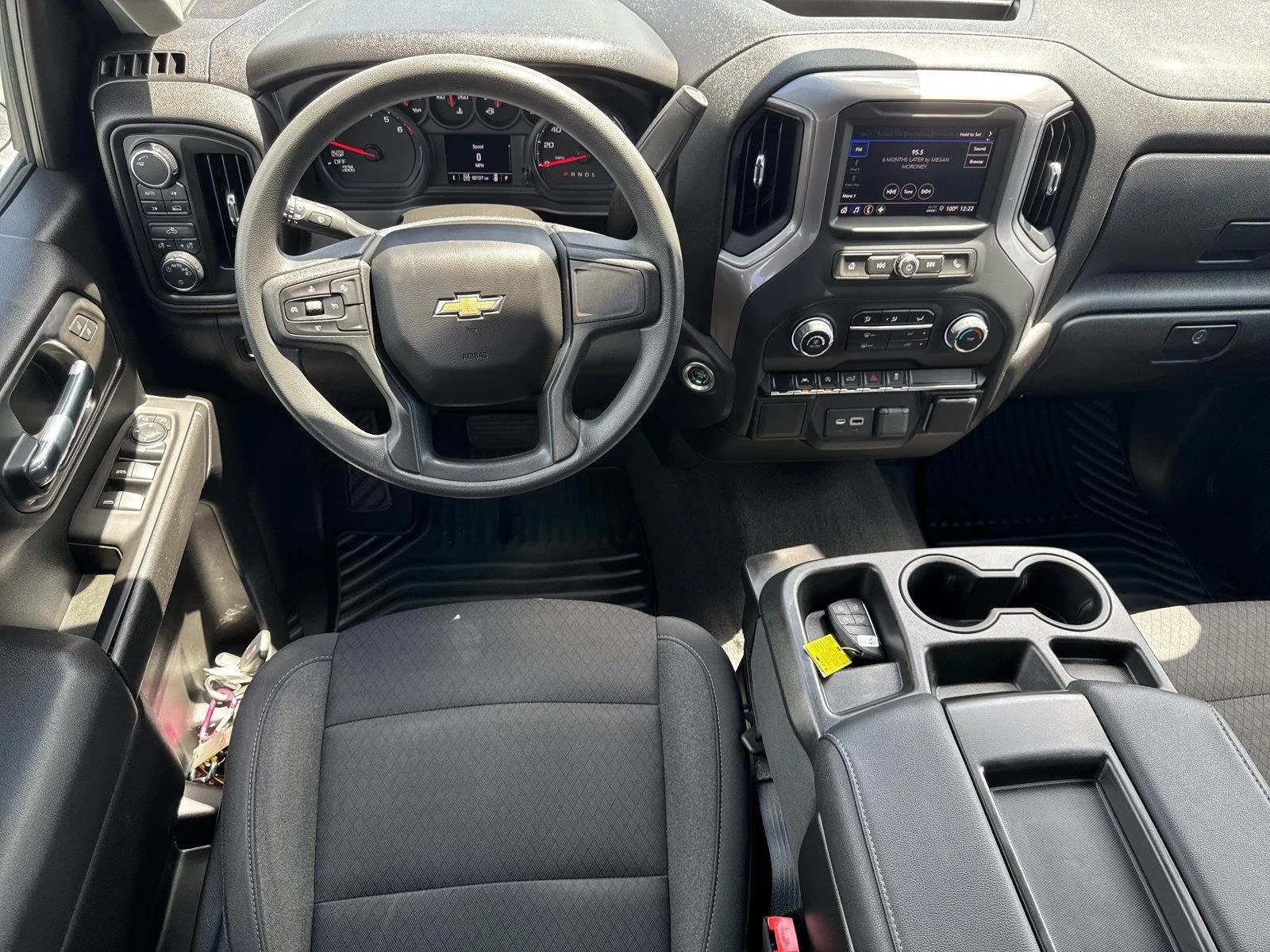 Used 2022 Summit White Chevrolet Custom image 14