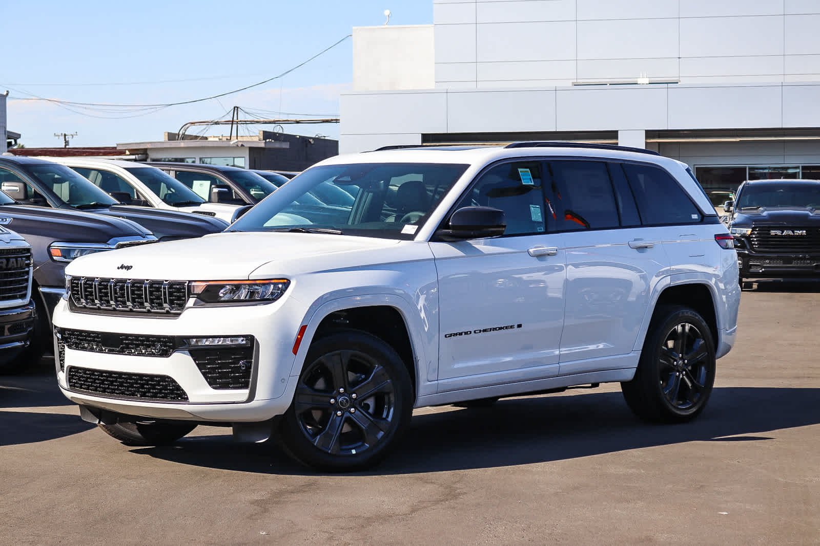 2027 Jeep Grand Cherokee Limited Reserve