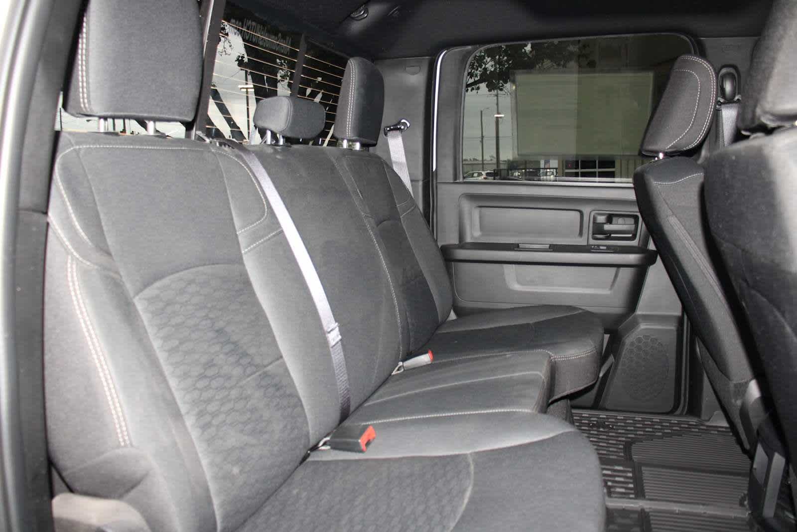 2025 RAM 3500 Tradesman - Photo 43