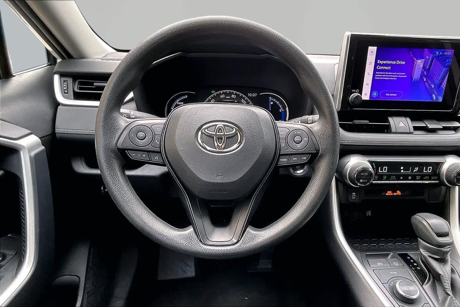 Certified Used 2025 Ice Cap Toyota Hybrid XLE image 6
