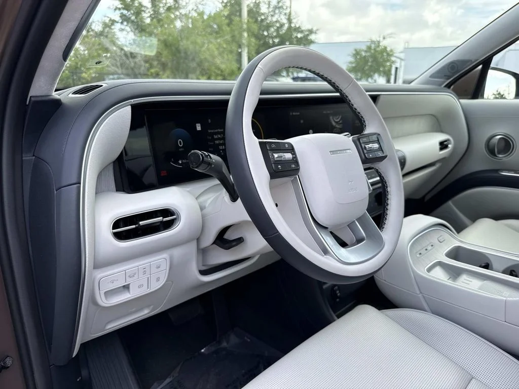Used 2026 Brown Hyundai Calligraphy image 25