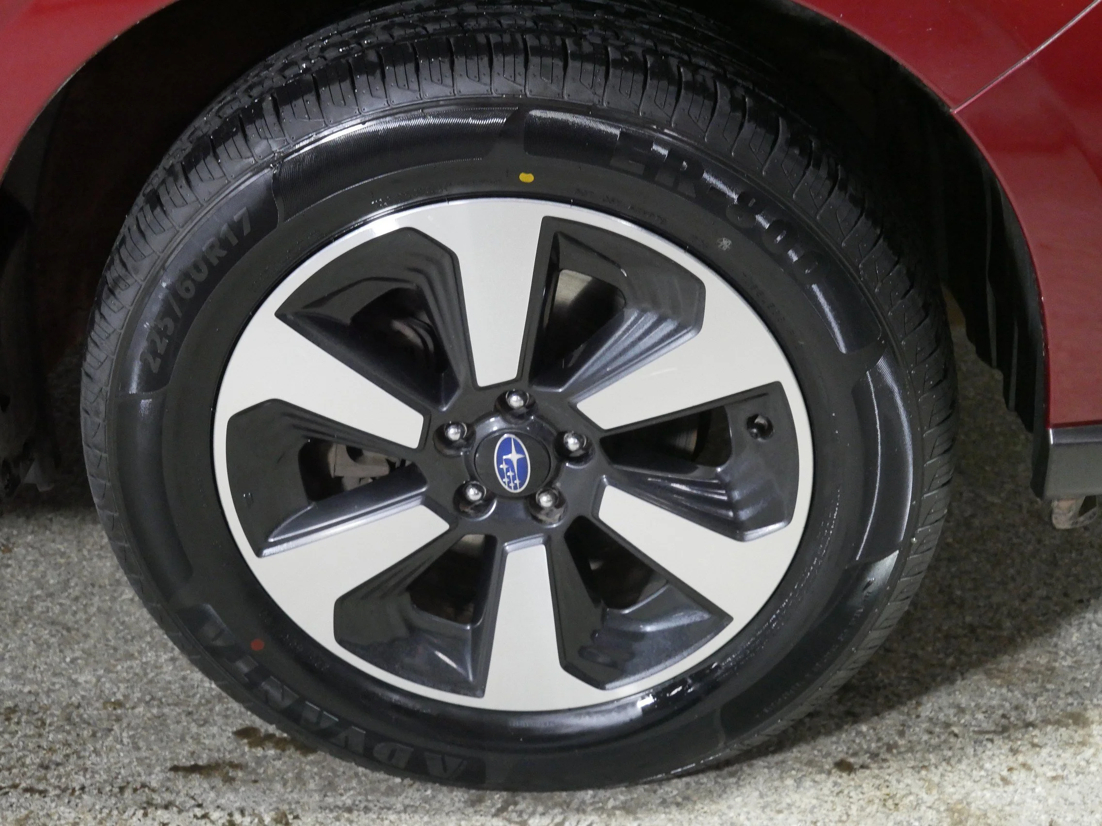 Used 2017 Venetian Red Pearl Subaru  image 15