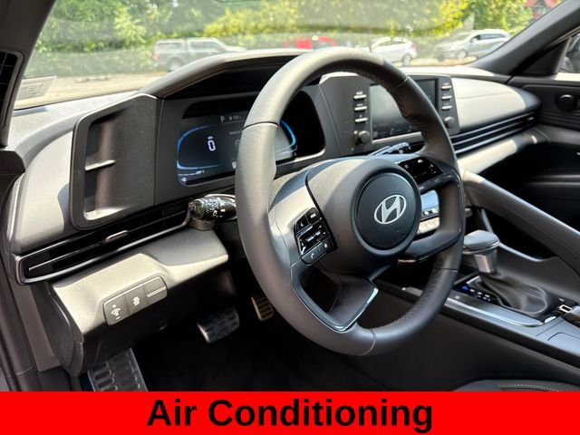 Used 2026 Gray Hyundai SEL Sport image 15