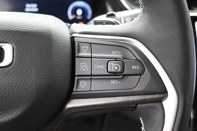 Used 2024 Black Jeep Limited image 19