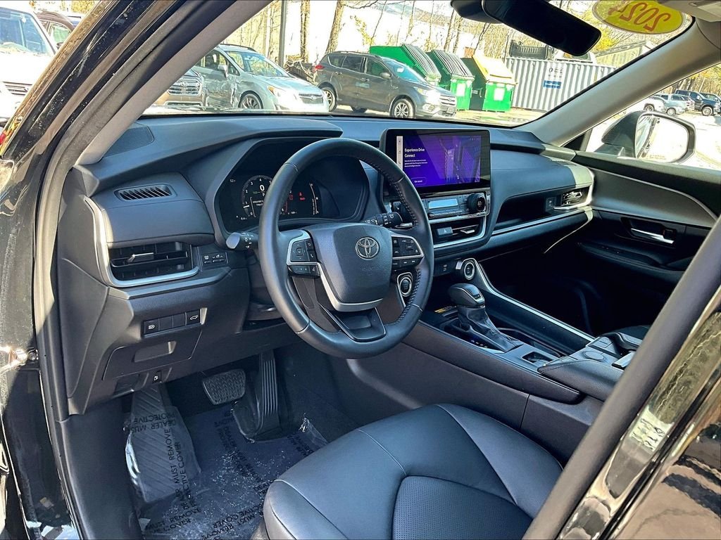 Used 2024 Midnight Black Metallic Toyota XLE image 8