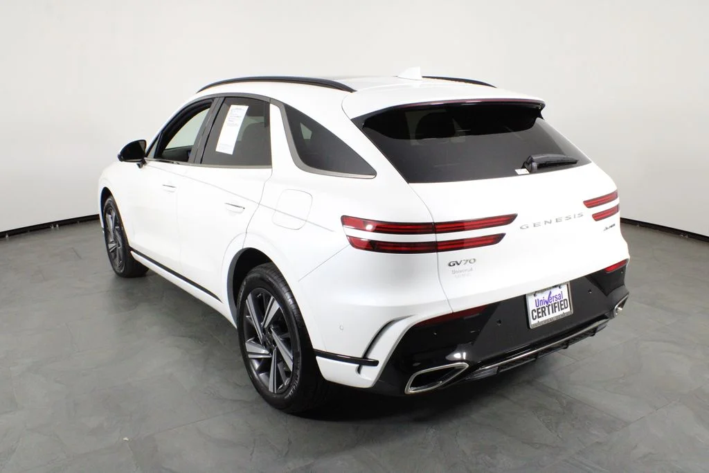 Used 2026 White Genesis 3.5T Sport Advanced image 14