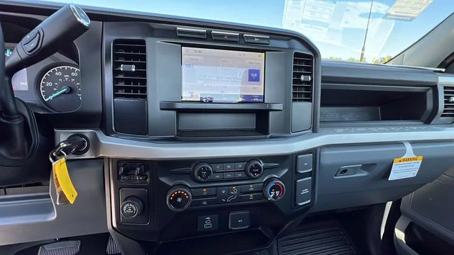 New 2023 White Ford XL image 21