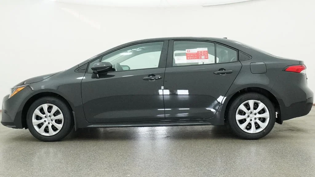 New 2026 Underground Toyota LE image 2