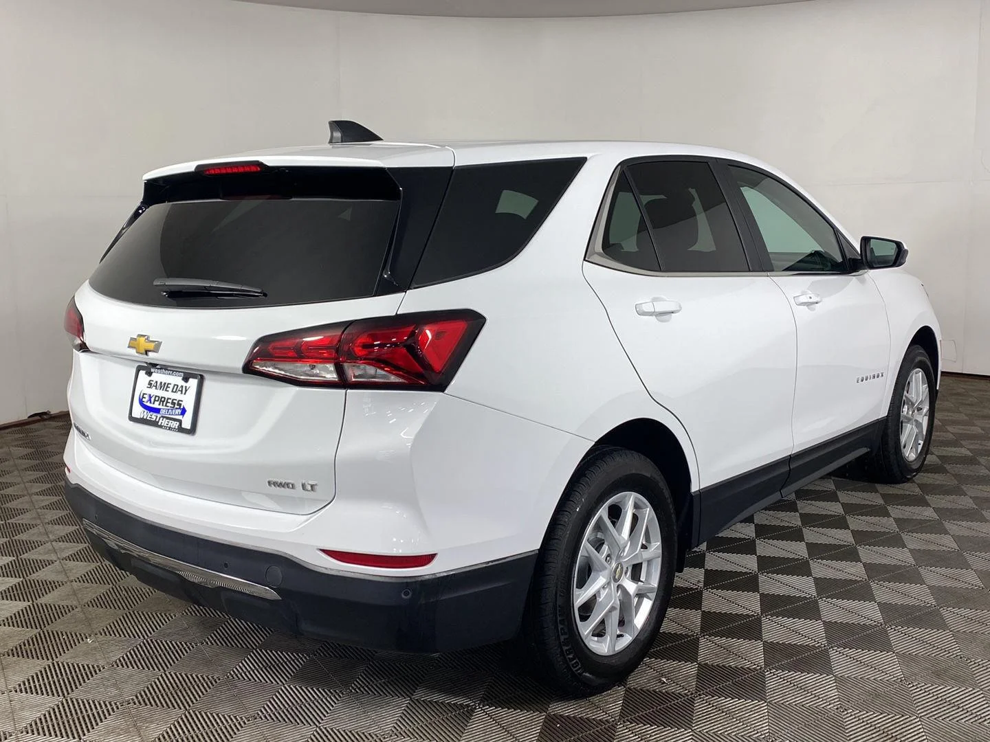 Used 2023 Summit White Chevrolet LT image 24