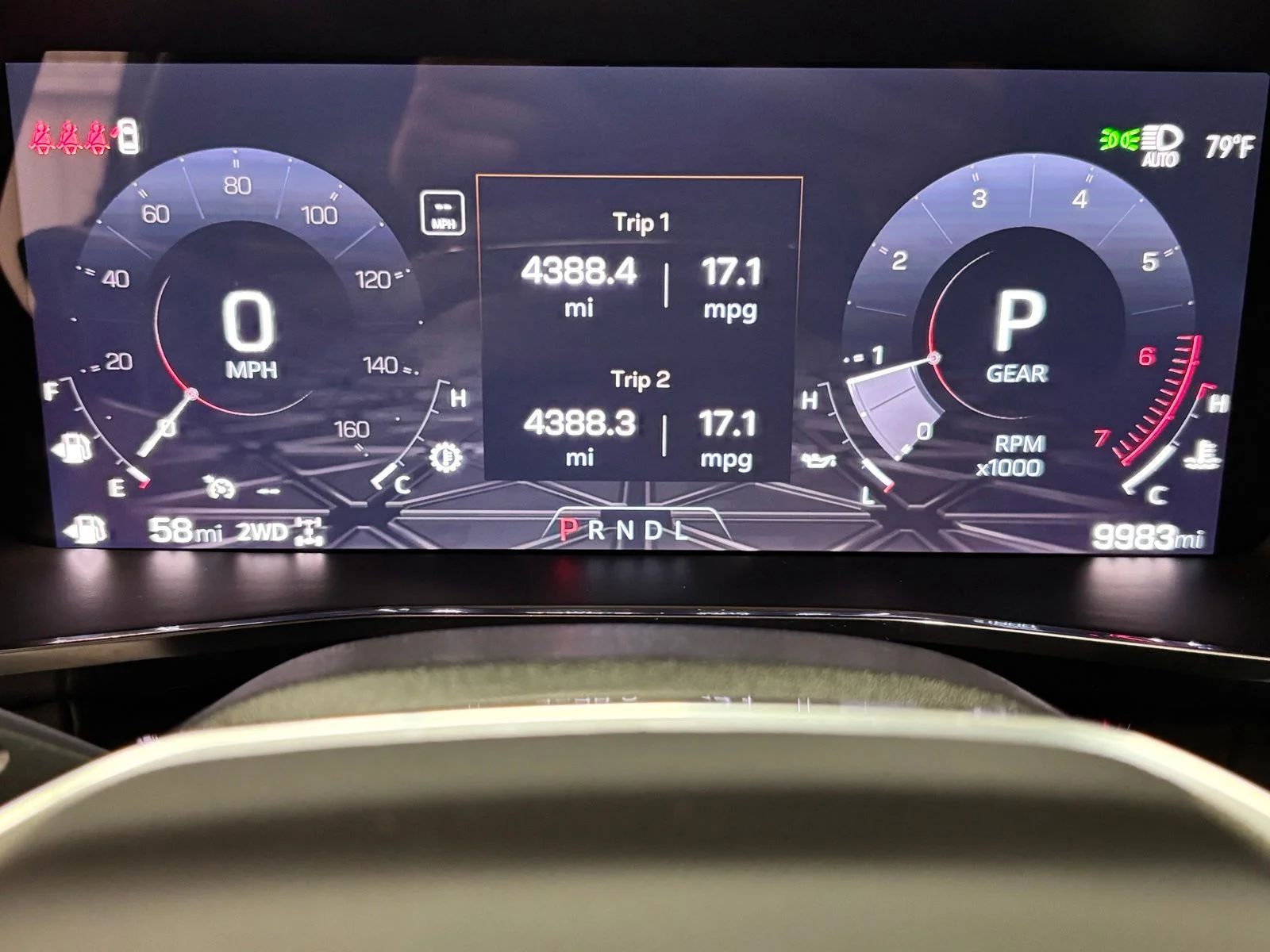 Used 2025 Black GMC Elevation image 13