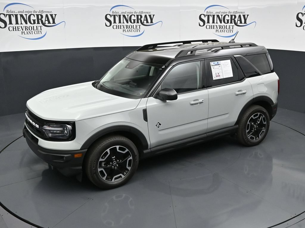 Used 2023 Gray Ford Outer Banks image 20