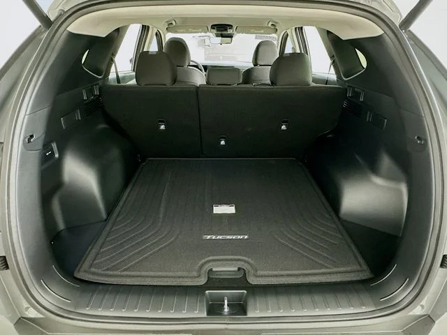 New 2026 Hyundai TUCSON SEL