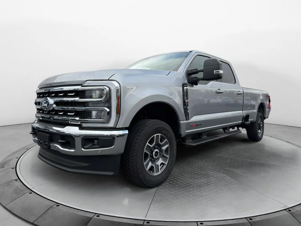 2027 Ford F-350 Super Duty Lariat