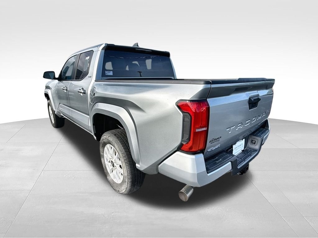 Used 2024 Silver Toyota SR5 image 4