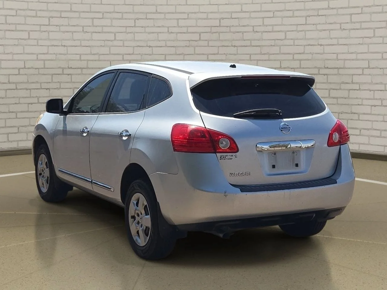 Used 2011 Brilliant Silver Metallic Nissan S image 6