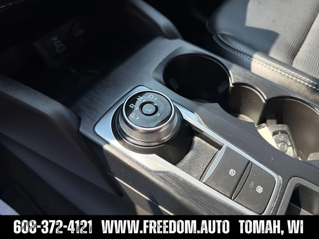 Used 2025 Black Ford Platinum image 23