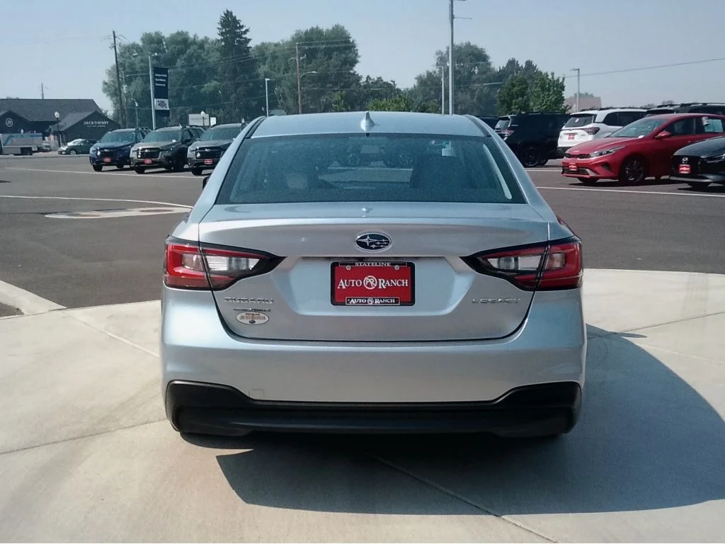 Certified Used 2025 ICE SILVER METALLIC Subaru Premium image 4