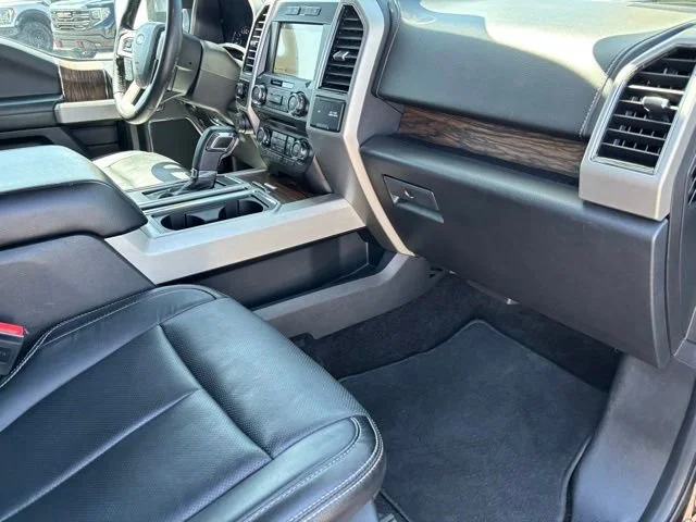 Used 2018 Red Ford LARIAT image 23