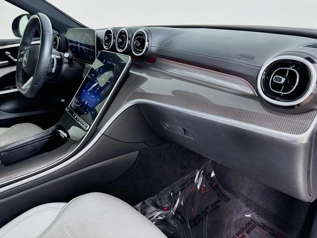 Used 2022 Silver Mercedes-Benz C 300 image 29