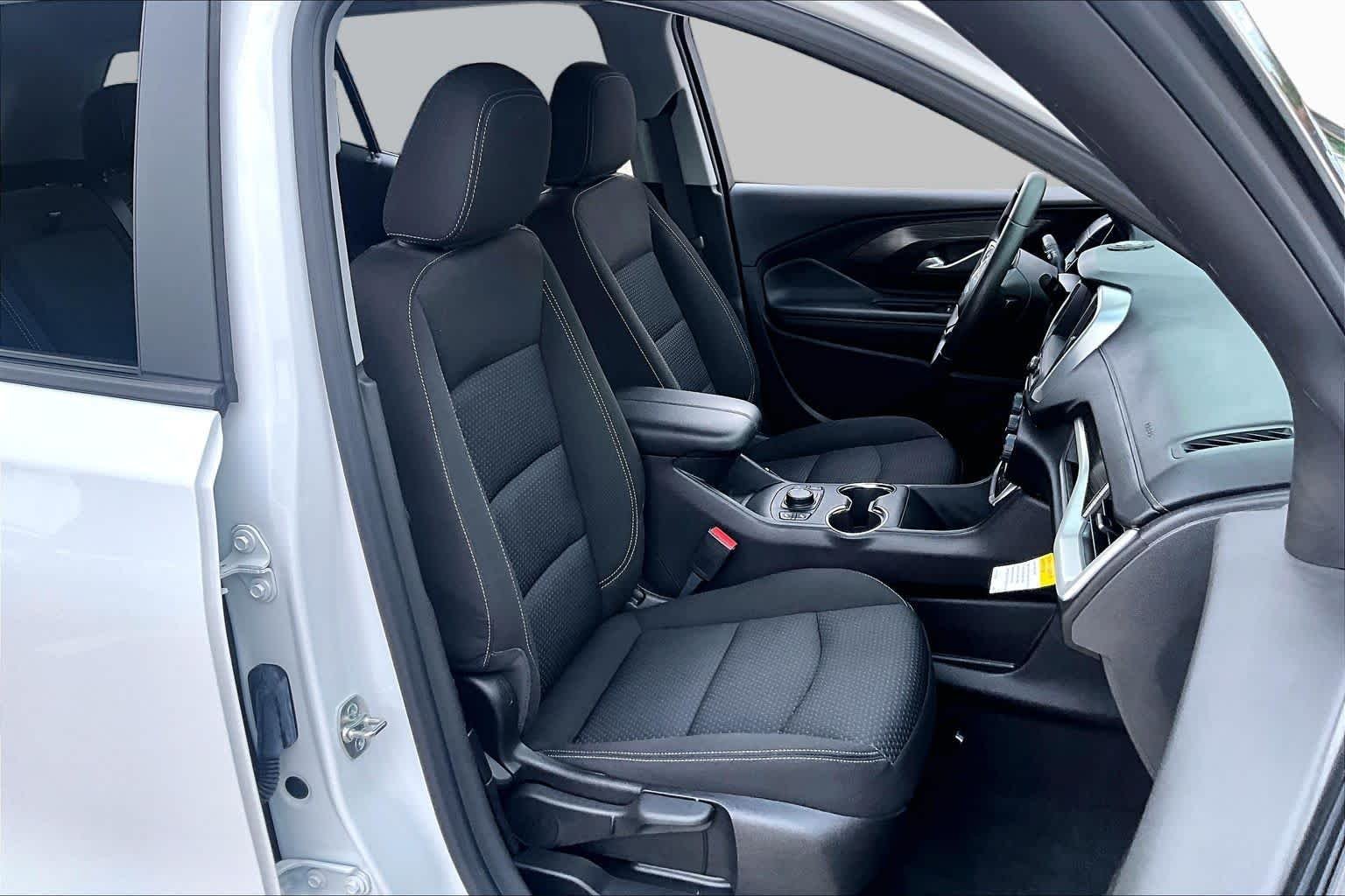 Certified Used 2024 Summit White GMC SLE image 9